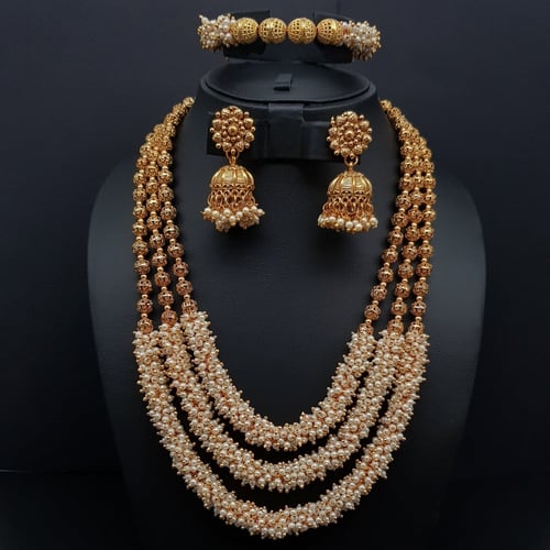 طقم لؤلؤ مطلي