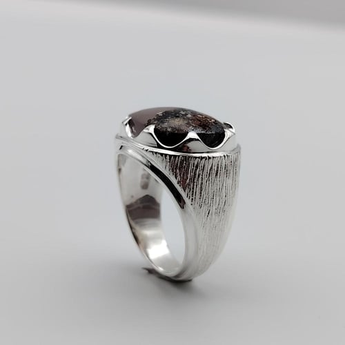 خاتم عقيق يماني طبيعي مصور فضة عيار 925