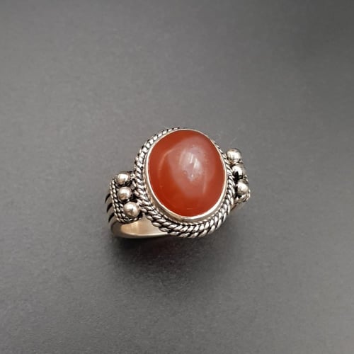 خاتم فضة عقيق يماني القبة فضة 925