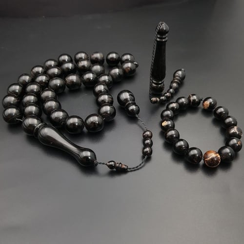 سبحة يسر البحر الاحمر الاحمر