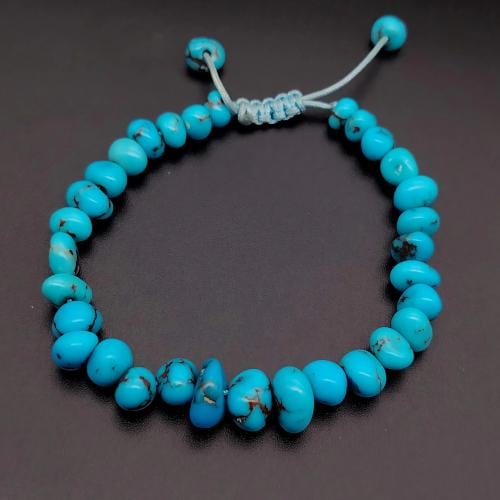 اسورة من الفيروز السيناوي الطبيعي