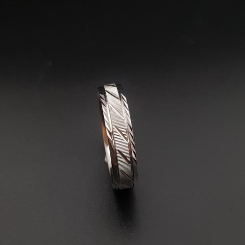 دبلة رجالية كلاسيك فضة عيار 925