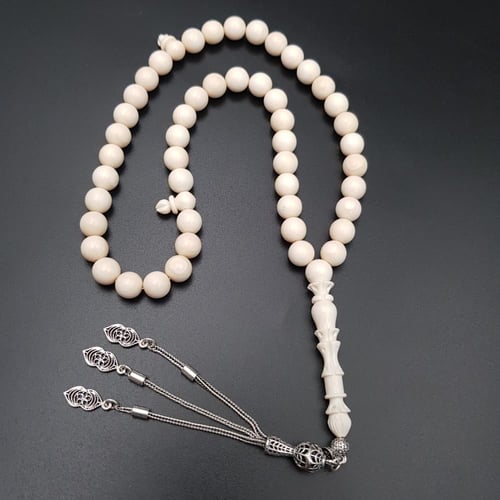 سبحة عاج من ناب الفيل