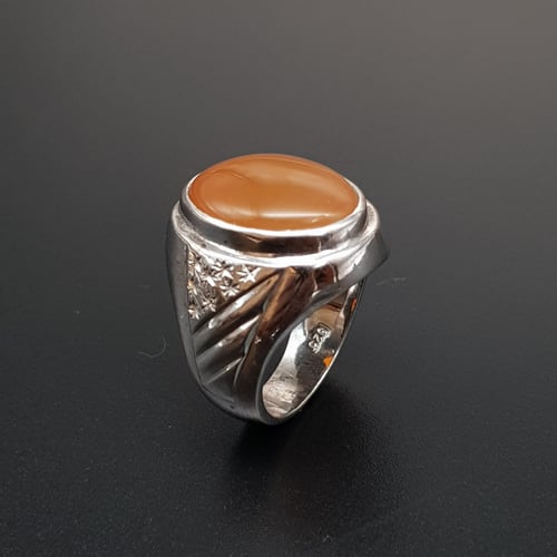 خاتم بحجر العقيق اليمني العسلي فضة 925