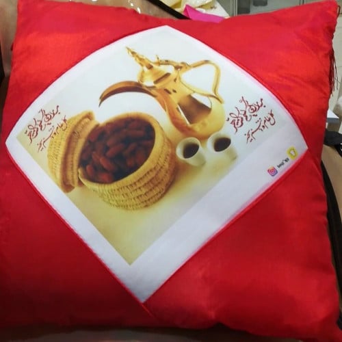 خددية بزوايا حمراء