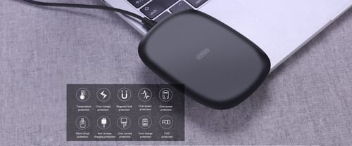 شاحن جوروم وايرلس منزلي JR-A12 لون اسود