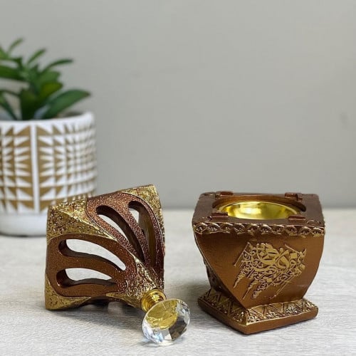 مبخرة ملكية بني مزخرفة بالذهبي