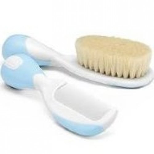 فرشاة ومشط اخضر تفاني