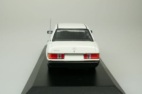 RARE Mercedes-Benz 190i 1984, white, 1:43 MaxiCham...
