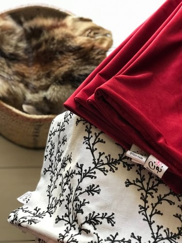 غطاء وسادة مخمل روج