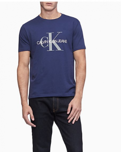 تيشيرت كلفن كلاين لون كحلي