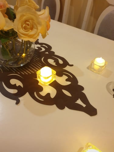 مفرش جلد وسط الطاوله