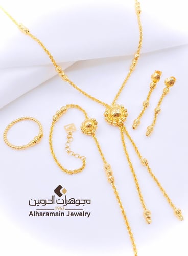 طقم ذهب عيار 21