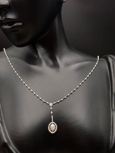 عقد الماس