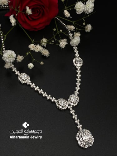 عقد ‏ألماس