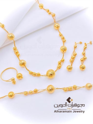 طقم ذهب عيار 21