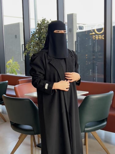 عبايه الهنوف