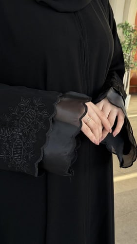عبايه ليالي 330