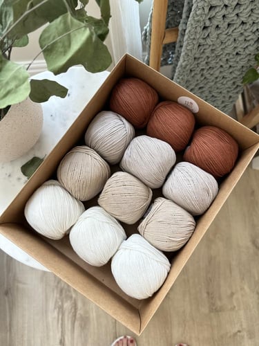 بوكس خيوط Alara