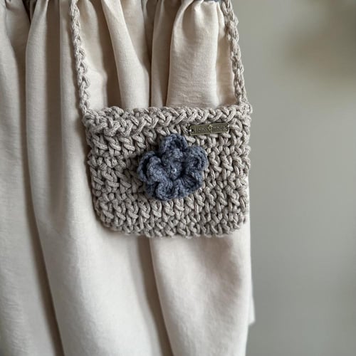 فستان صيفي مع حقيبة