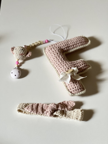 مجموعة المواليد