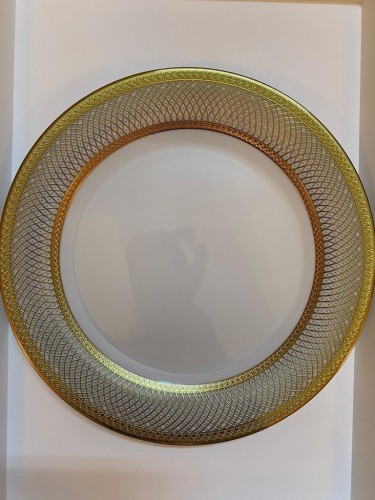 طقم سفرة رجاج بورسلان ١110 قطعة ذهبي