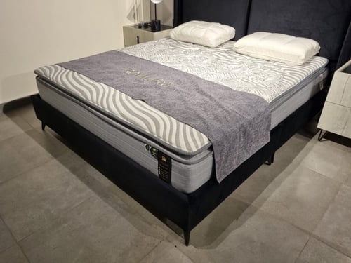 طقم مرتبة ريلاكس و سرير مربعين