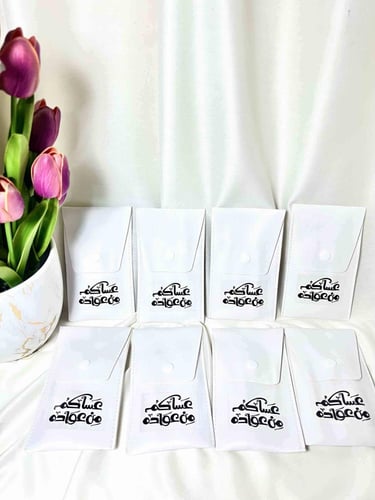 توزيعات العيد فرش مكياج ابيض