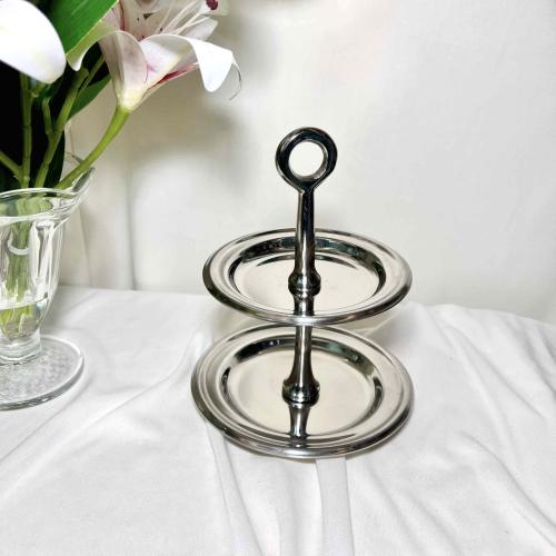 ستاند دورين فضي