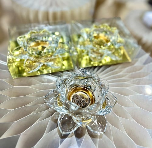 توزيعات مباخر كريستال ورد12 حبه