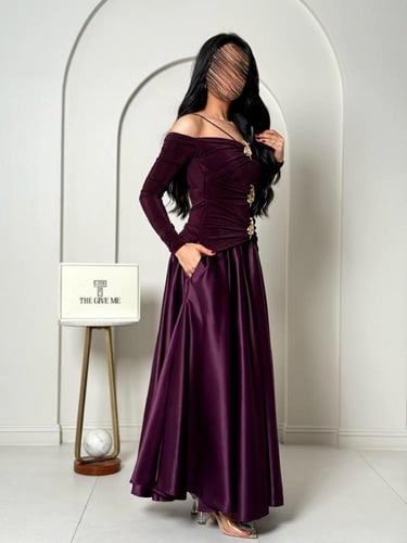 فستان سهرة مودرين مكشوف الاكمام