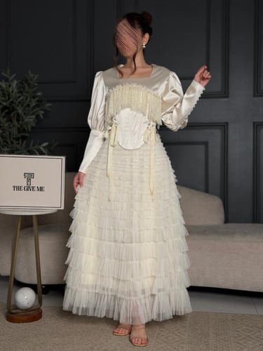 طقم التول والساتان الملكي