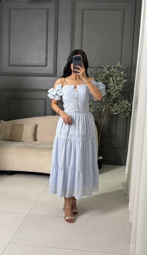 طقم بتنوره وبلوزه بخامة تطريز بحزام