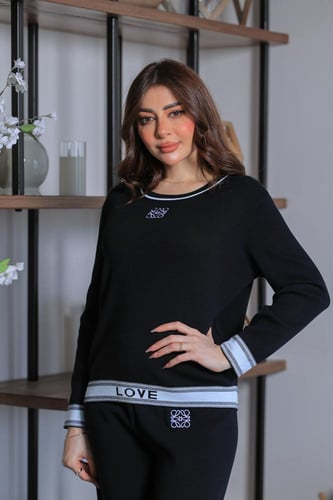 طقم نسائي قطعتين