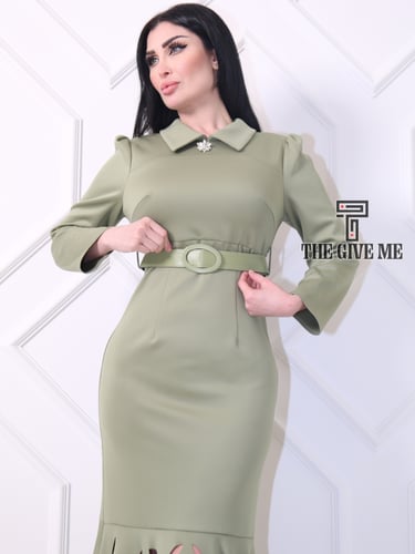 فستان بلياقه بحزام على الخصر