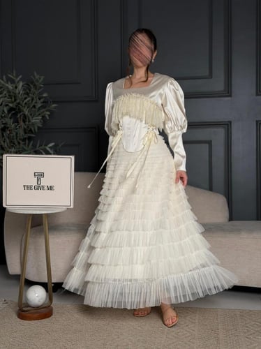 طقم التول والساتان الملكي