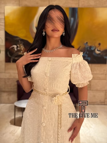 فستان طويل بخامة تطريز باكمام بف بحزام على الخصر