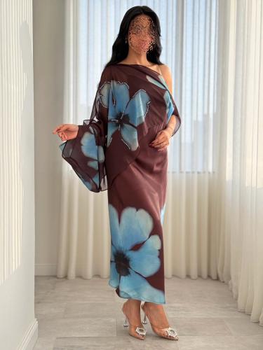 فستان نقشة زهور بقصة كتف واحدة