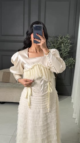 طقم التول والساتان الملكي