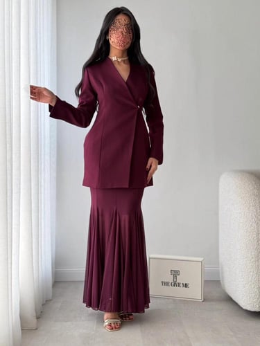 طقم "فيولا" بنمط الجاكيت الرسمي