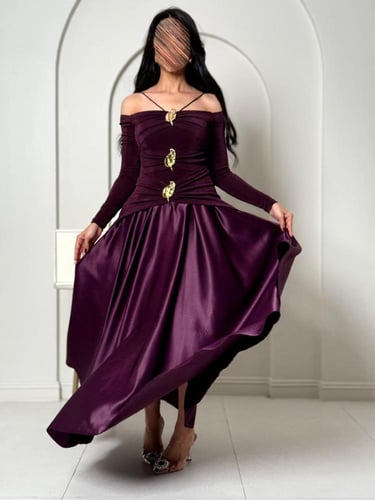 فستان سهرة مودرين مكشوف الاكمام