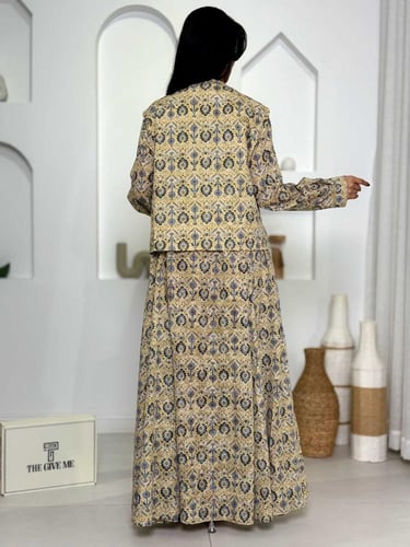 جلابية بقطعتين بنقشة تراثية طويلة