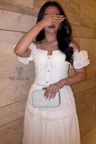 طقم بتنوره وبلوزه بخامة تطريز بحزام