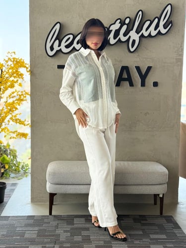 طقم كتان مخرم بتخيلات الجينز البنطلون كتان مزين بخ...