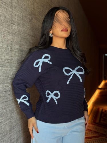 بلوفر بطابع فيونكات