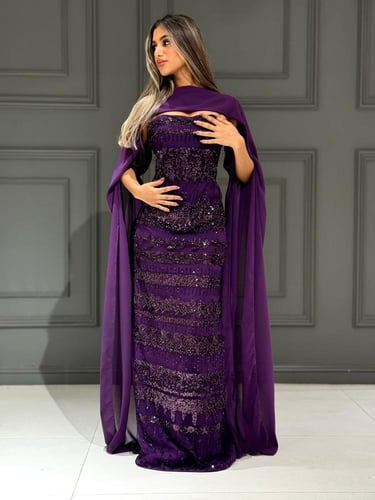 فستان سهرة مزين بخرز مع اكمام جورجيت