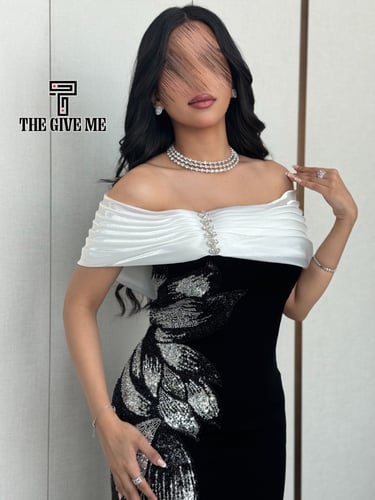 فستان ارنجزا تطريز بالجنب