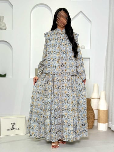 جلابية بقطعتين بنقشة تراثية طويلة