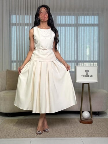 طقم بحزام لؤلؤ ناعم