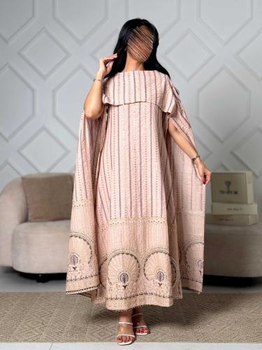 جلابية فستان قطعتين متصلة بنمط كاب وتطريز عمودي أن...